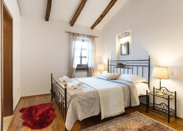 Lotus San Lorenzo Villa Sveti Lovreč Pazenatički